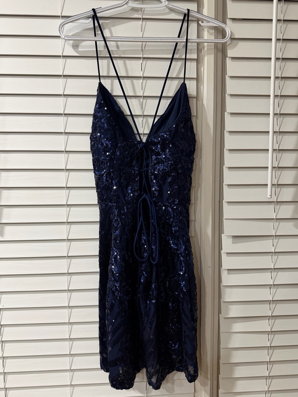 Beautiful Navy Sequin Spaghetti Strap Evening Dress 💙💙 Size Large